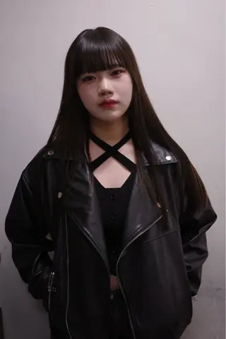 ロング MIURA HANAKIのヘアスタイル