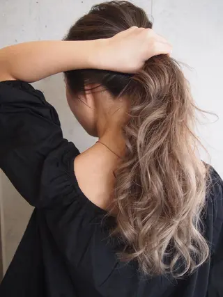 ロング カラー 松本 明日可のヘアスタイル