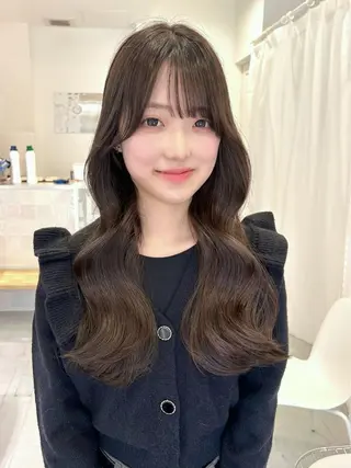 ロング カラー 韓国ヘア ‎🤍KANA🎀のヘアスタイル