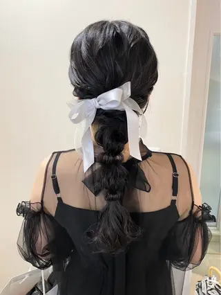 ヘアアレンジ ブリーチ縮毛矯正 ハイライト/石田悠斗のヘアスタイル