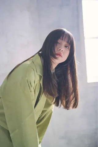 ロング 細めハイライト🩶 ボブ/レイヤーカットのヘアスタイル