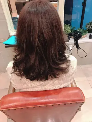 ミディアム カラー特化 横川　翔希のヘアスタイル