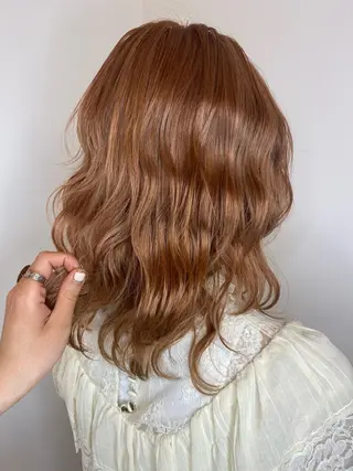 セミロング カラー ma naのヘアスタイル