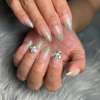 ネイル Laki nailのネイルデザイン