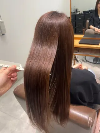 ロング 黒阪 なみのヘアスタイル