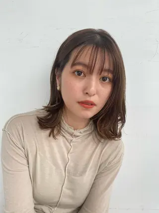ミディアム カラー ヒラノホナミ 🫧髪質改善🫧のヘアスタイル