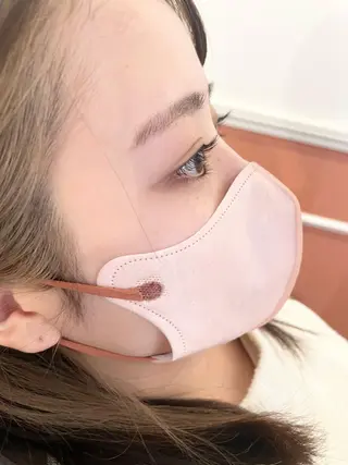 マツエク・マツパ 和田 真依のヘアスタイル