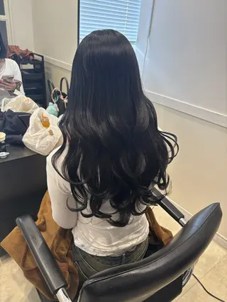 ロング カラー GO TODAY SHAiRE SALON横浜店所属・ブリーチ/個室サロン /横浜駅/金光秀斗のヘアスタイル