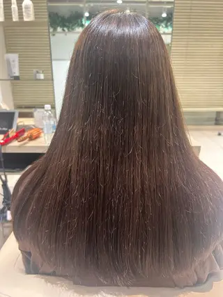 カラー 山田 奈央のヘアスタイル