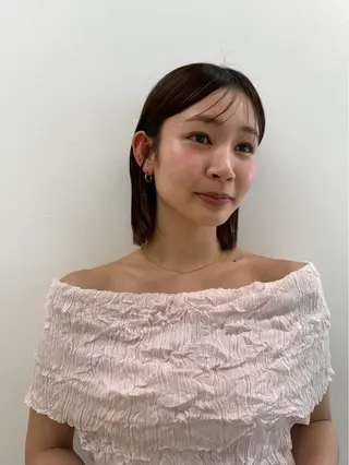 ミディアム 井上 優那のヘアスタイル