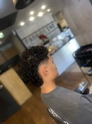 パーマ メンズ FADE&LINE今泉店所属・松井 夏凜のヘアスタイル