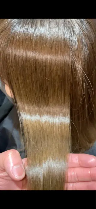 セミロング 萩原 仁のヘアスタイル
