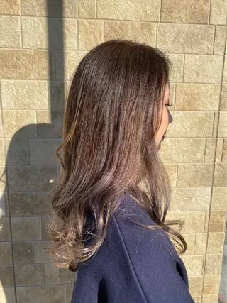 ロング 中谷 明日香のヘアスタイル