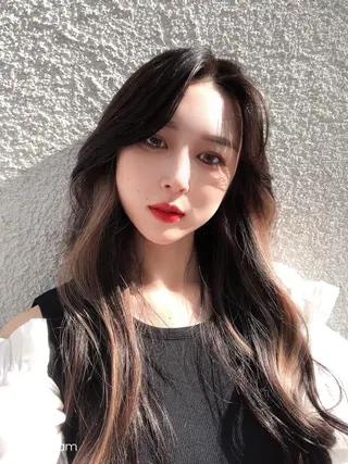 ロング カラー ブリーチなし透明感カ ラー×韓国ヘア♡ヒデのヘアスタイル