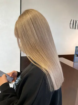 ロング カラー ヘアアレンジ EARTH長岡店🩵 石原莉穂のヘアスタイル