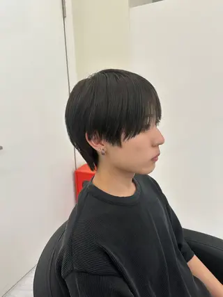 メンズ AI TOKYO所属・岡部 琉斗のヘアスタイル