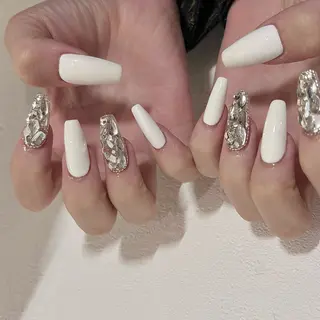 ネイル BONNIE所属・BONNIE MIKIのネイルデザイン