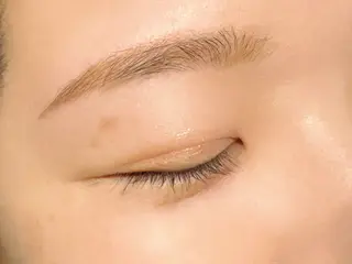 アイブロウ Hau’oli所属・Hau’oli Hirayamaの眉毛・アイブロウイメージ