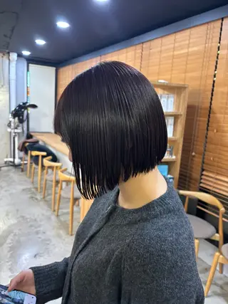 ショート カラー mono / Manatoのヘアスタイル