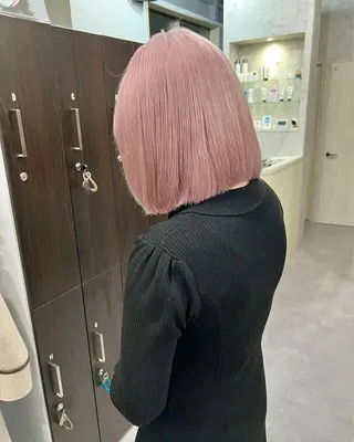 ショート カラー Via officialのヘアスタイル