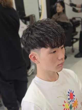 メンズ ミディアム Lapis 名古屋駅前店所属・LEN名古屋/パーマ メンズ特化美容師のヘアスタイル