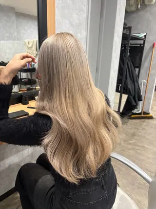 ロング カラー 🌐NATSUMI 🌐【寒色カラー】のヘアスタイル