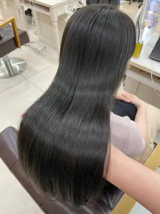 ロング パーマ euphoria銀座グランデ所属・はるか 🐏🌟のヘアスタイル