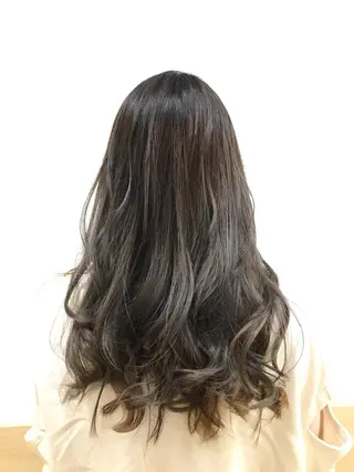 ロング カラー 失敗しないパーマ 赤塚雄輝のヘアスタイル