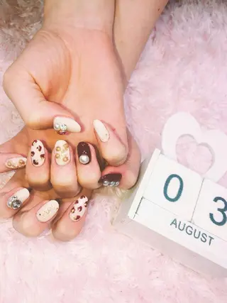 ネイル JEWEL nailのネイルデザイン