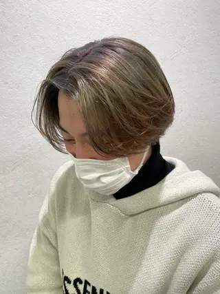 ショート カラー ブリーチ/ハイトーン 🌏💊RAINEのヘアスタイル