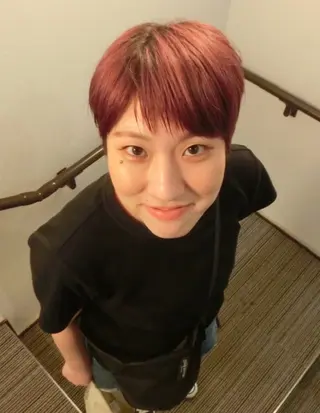 ショート カラー 井出 海月のヘアスタイル