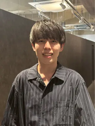 ショート メンズ 金山駅前/メンズ パーマ/真柄 恒輝のヘアスタイル