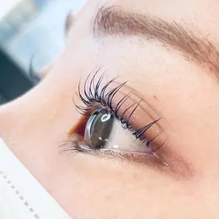 マツエク・マツパ アンドアイズ所属・杉本 &Eyesのマツエク・マツパデザイン