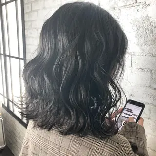 カラー オオカワユウキ 🎀newi池袋のヘアスタイル