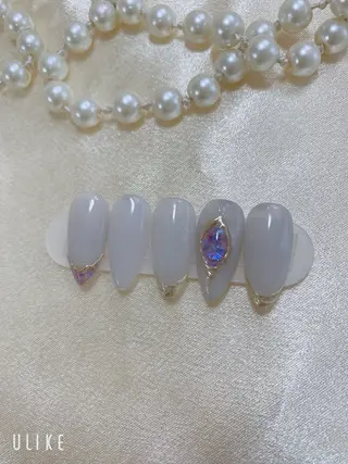 ネイル ネイルサロンAiri 長さ出し·シンプルのネイルデザイン