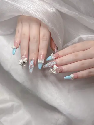 ネイル Lee アインのネイルデザイン