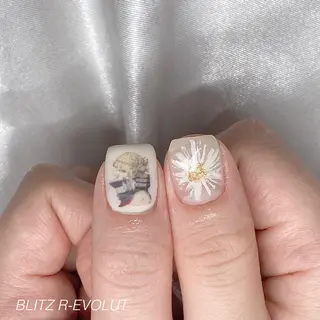 ネイル ☁️BLITZ 🎀笠原雪音🎀のネイルデザイン