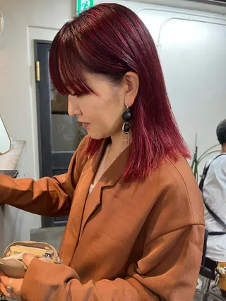 ミディアム 東のりか/ハイトーン ブリーチカラー/ボブのヘアスタイル