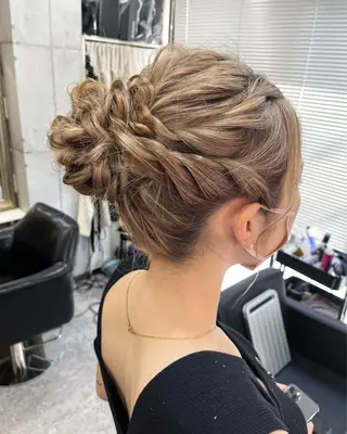 ロング 石井 綺乃のヘアスタイル