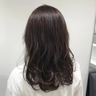 セミロング カラー 【暖色カラー特化】 中山由梨のヘアスタイル