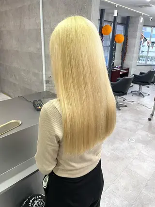 カラー セミロング ハイトーンエクステ 🎩カズキ🎩のヘアスタイル