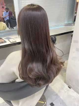 ロング カラー 韓国風🤍グレ ージュ🤍たくみのヘアスタイル