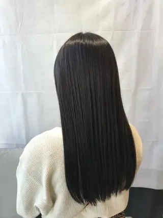 カラー カワクボ ミカのヘアスタイル