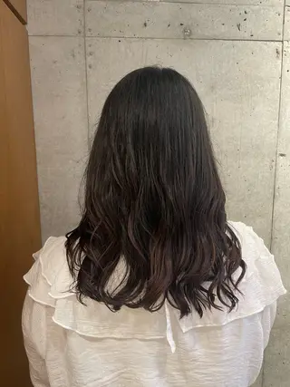 ロング パーマ CRESCENDO 山本樹カットカラーのヘアスタイル