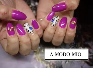 ネイル A MODO MIOのネイルデザイン