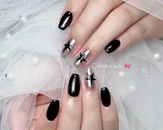 ネイル 〜Shine Nail〜【サイナネイル】パラジェル／ 長さだし／持ち込み／ワンホン／フィルイン所属・サイナ🎀 長さだし&デザインのネイルデザイン