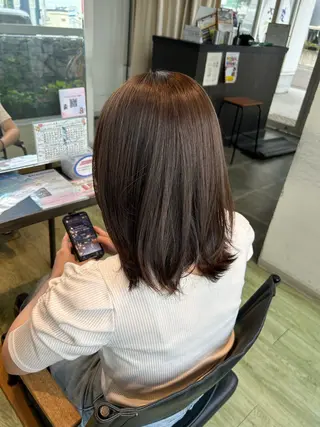 ミディアム 水木 里咲のヘアスタイル