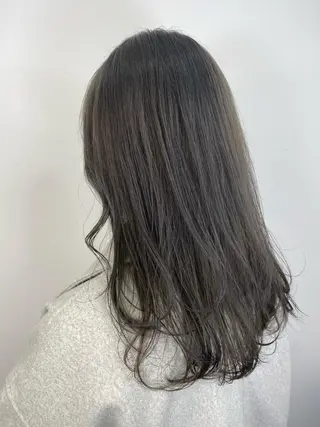 セミロング 三好 美里のヘアスタイル