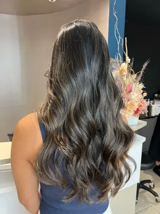 カラー 舟橋 瑞稀のヘアスタイル