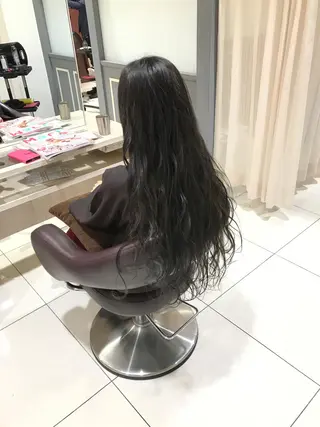 ロング カラー 豊田 恭平のヘアスタイル